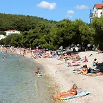 Gornja Vala 4890a Lägenhet