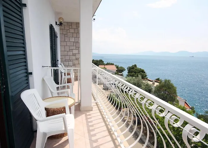 Gornja Vala 4890a Appartamento Drvenik (Split-Dalmatia)