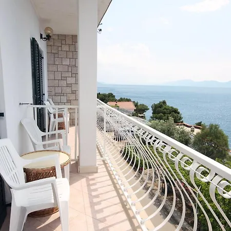 Drvenik Gornja Vala 4890a Apartment Drvenik (Split-Dalmatia)